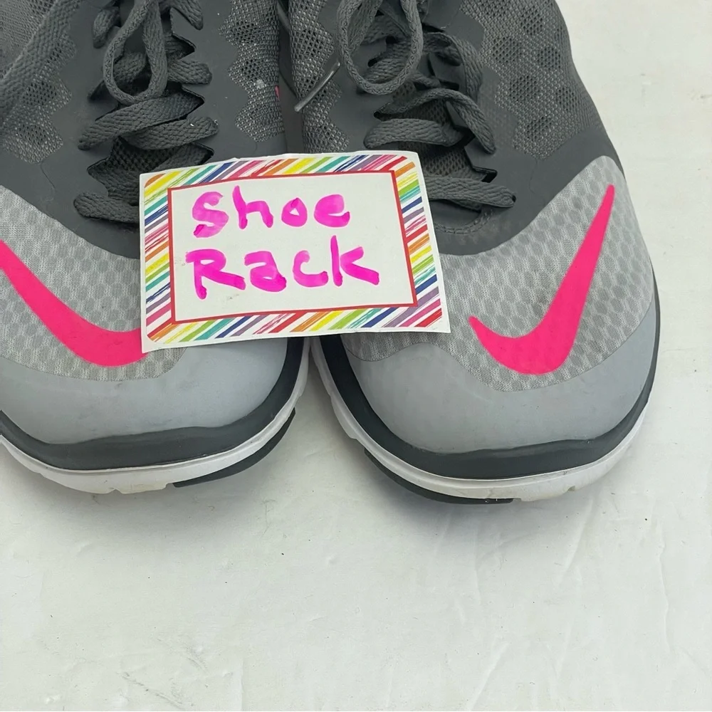 Nike FS Lite Run 3 women’s size 8 gray pink
